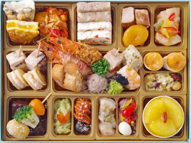 ビストロおせち　ローザ